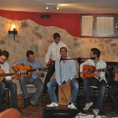 乡村民宿 La Vieja Usanza De Gredos Hoyocasero